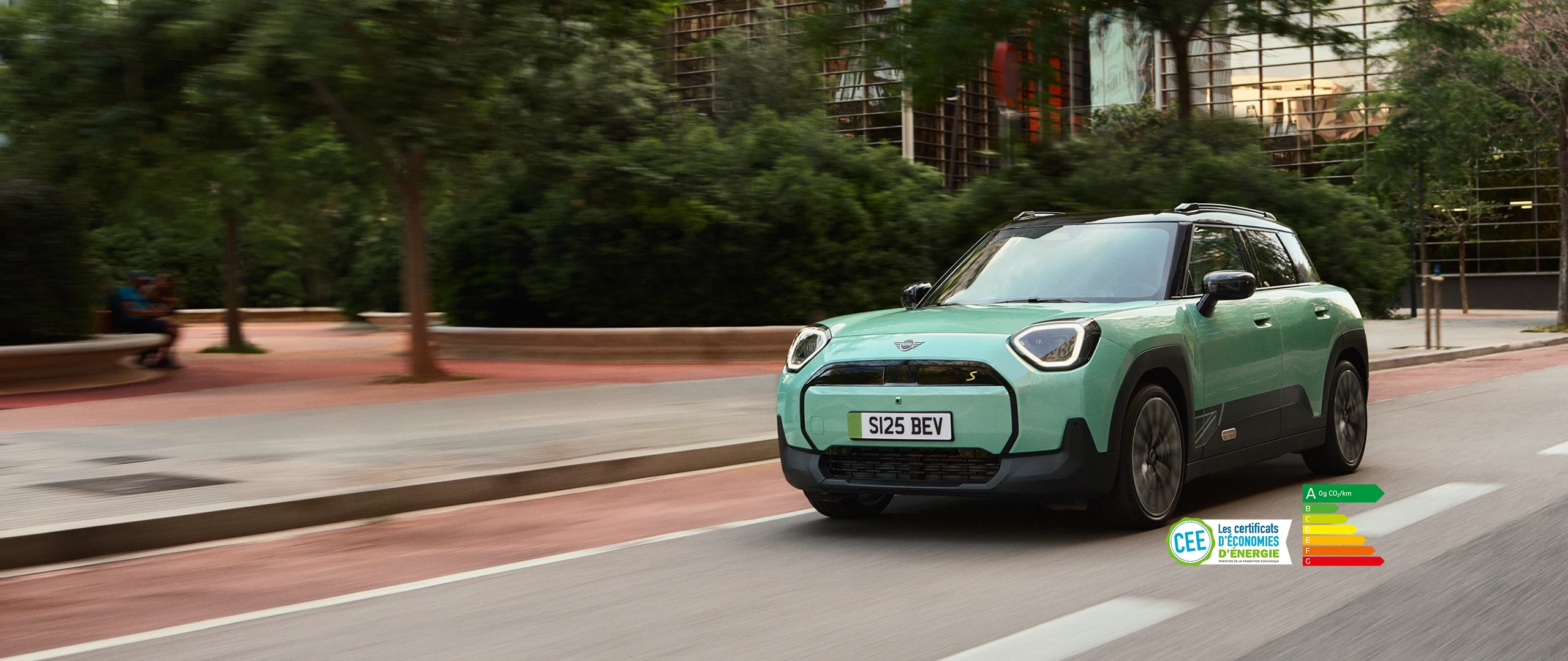 mini-J05-stage-superwidev2.webp.asset.1756704211891